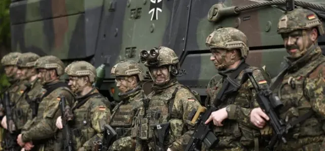 Thumbnail for អាល្លឺម៉ង់ បង្ហាញផែនការអភិវឌ្ឍន៍ខ្លួនក្លាយជាមហាអំណាចយោធាដាច់គេនៅអឺរ៉ុប