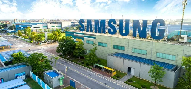 Thumbnail for ក្រុមហ៊ុន Samsung គ្រោងបោះទុន ១,៥ ពាន់លានដុល្លារ សាងសង់រោងចក្រតេស្តឈីបនៅវៀតណាម