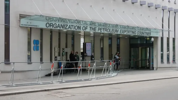 សមាជិក OPEC+ ដាក់ចេញយុទ្ធសាស្ត...