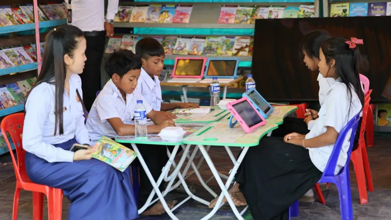 អគារសិក្សាថ្មី ជួយគាំទ្រការសិក្សាឡើងវិញសម្រាប់កុមារនៅតំបន់ដាច់ស្រយាល និងរងផលប៉ះពាល់ដោយ​ជម្លោះព្រំដែន