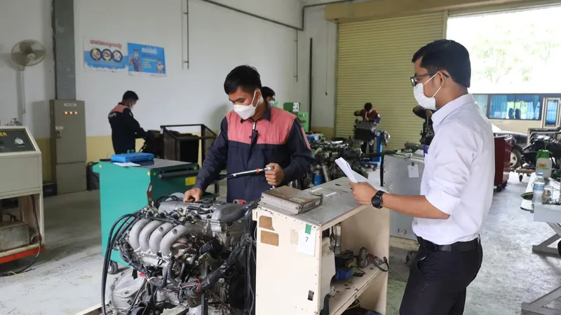 គ្រឹះស្ថានឧត្តមសិក្សា TVET ឯកជន ចំនួន២៣ ស្នើផ្ទេរមកក្រសួងអប់រំ ពង្រីកកម្រិតបណ្តុះបណ្តាល