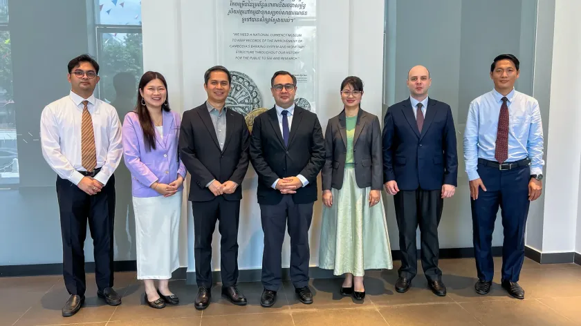 គ្រឹះស្ថាន អម្រឹត និងសារមន្ទីរ...