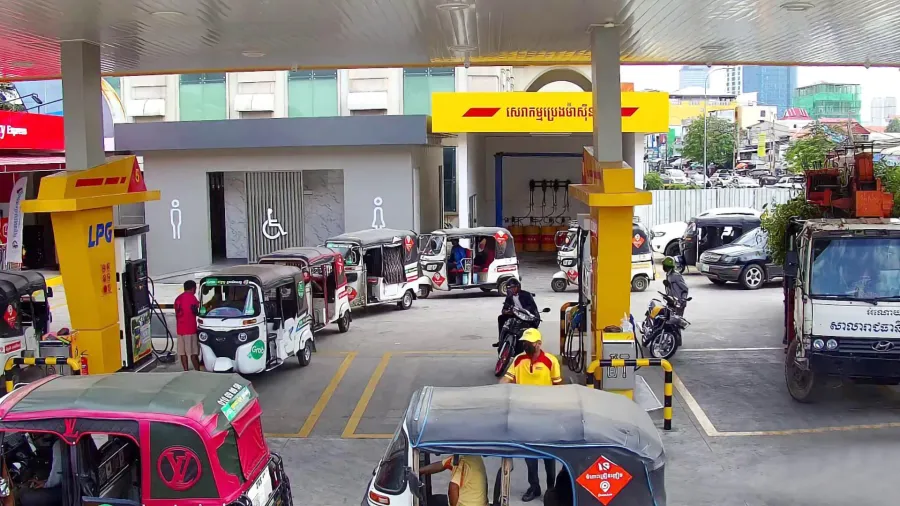 រាជរដ្ឋាភិបាលអះអាងថា កម្ពុជានៅ...