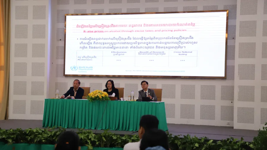 អ្នកអប់រំ ស្នើឱ្យកំហិតការផ្សាយពាណិជ្ជកម្មគ្រឿងស្រវឹង ត្រឹមម៉ាកសញ្ញា កាត់បន្ថយការទាក់ទាញកុមារ និងយុវជន