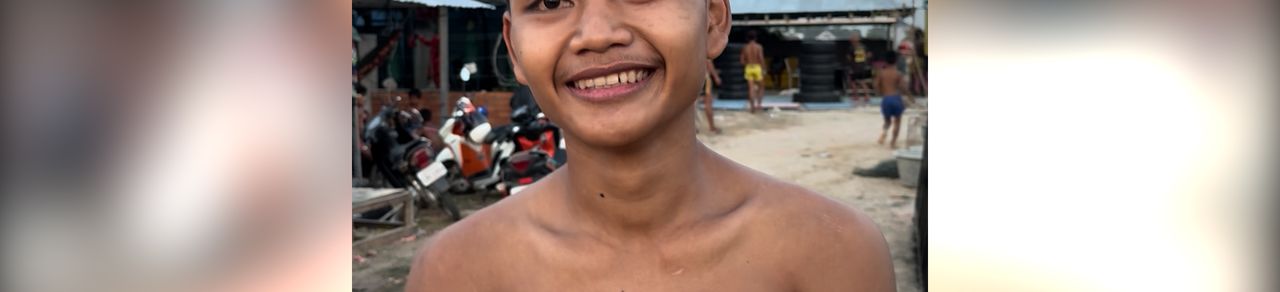 Image for article: ស្គាល់ រីគី ម៉ាវីន ច្បាស់ដូចថ្ងៃ តែ វណ្ណះ សំណាង កូនសិស្សលោក ផាត សូដា មានមហិច្ឆិតាយកខ្សែក្រវាត់ ISKA មួយខ្សែនេះ