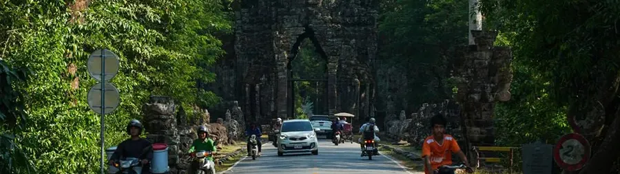 Image for article: ផ្លូវបេតុងថ្មី២ ខ្សែ នឹងរួមចំណែកលើកតម្លៃបេតិកភណ្ឌ ហើយក៏កាត់បន្ថយការកកស្ទះក្នុងតំបន់អង្គរ