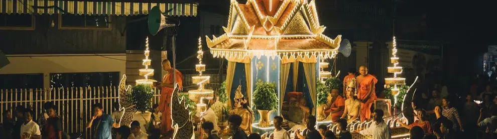 Image for article: ប្រពៃណីបណ្ដែតប្រទីបអ្នកស្រុកអង្គរ បន្តថែដល់សព្វថ្ងៃលើទឹកដីសៀមរាប