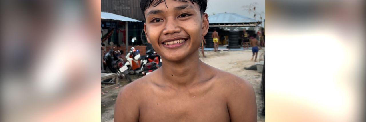 ស្គាល់ រីគី ម៉ាវីន ច្បាស់ដូចថ្ងៃ តែ វណ្ណះ សំណាង កូនសិស្សលោក ផាត សូដា មានមហិច្ឆិតាយកខ្សែក្រវាត់ ISKA មួយខ្សែនេះ - Article Thumbnail