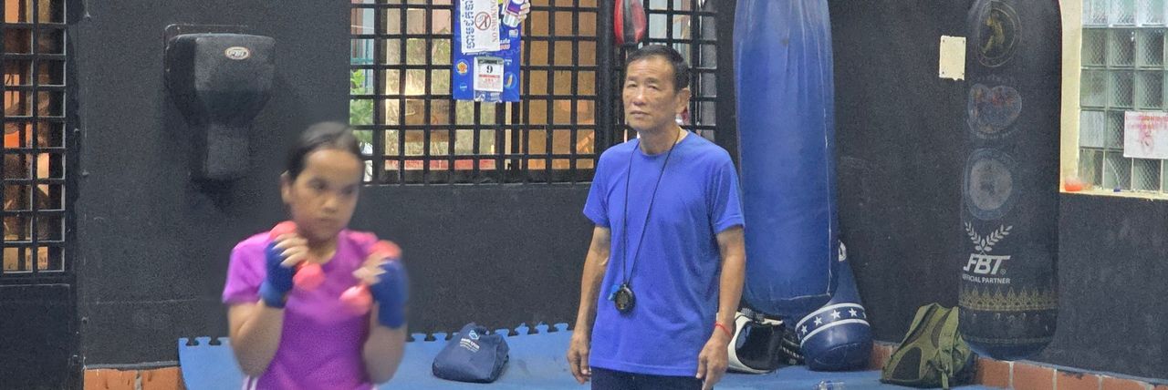 លោក ជ័យ ណារ៉ា រំឭកពីការគាំទ្រកីឡាប្រដាល់សកលយ៉ាងផុសផុលនៅកម្ពុជាអំឡុងទសវត្សរ៍ឆ្នាំ១៩៨០ - Article Thumbnail