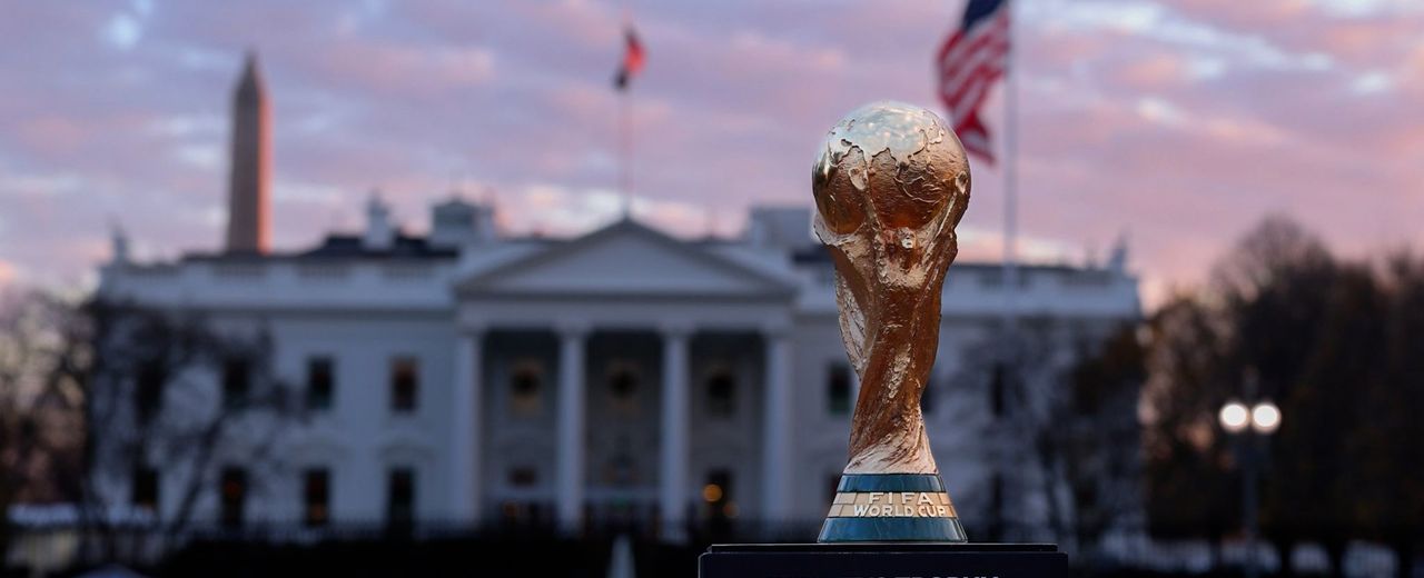 តើព្រឹត្តិការណ៍ FIFA World Cup ឆ្នាំណាដែលមានអ្នកចូលរួមទស្សនាច្រើនបំផុត?