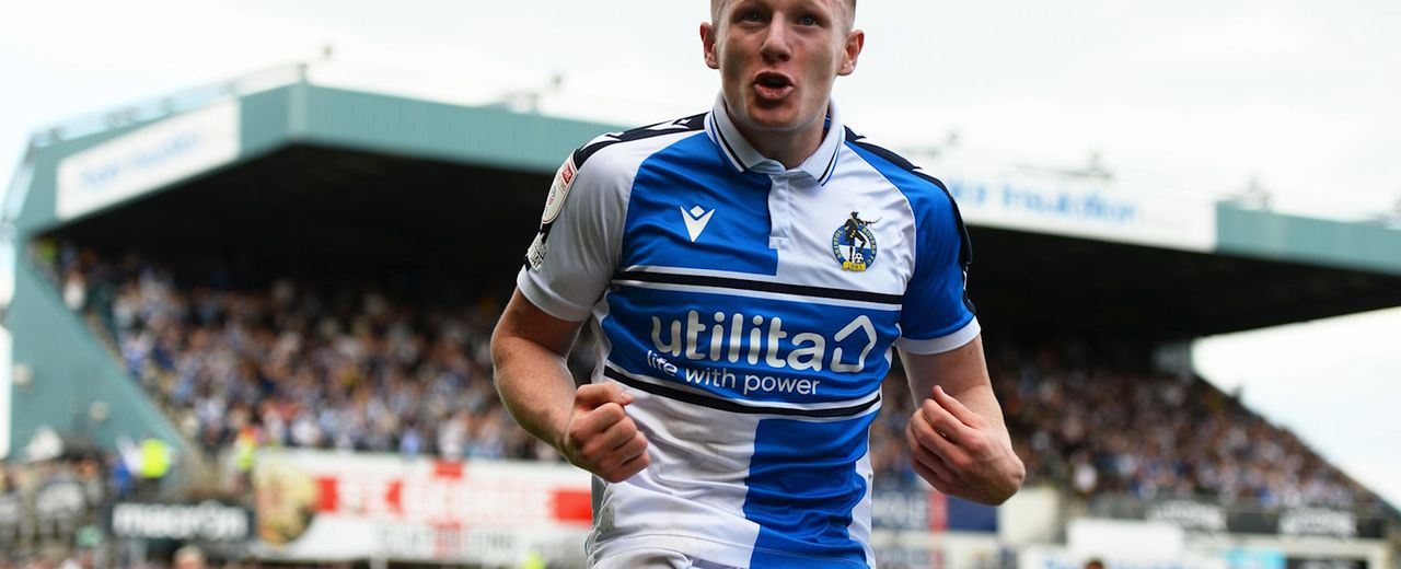 Elliot Anderson វិវត្តពីក្រុមលីគទី៤ មកជាជម្រើសសក្ដានុពលរបស់អង់គ្លេសត្រៀមលេង World Cup