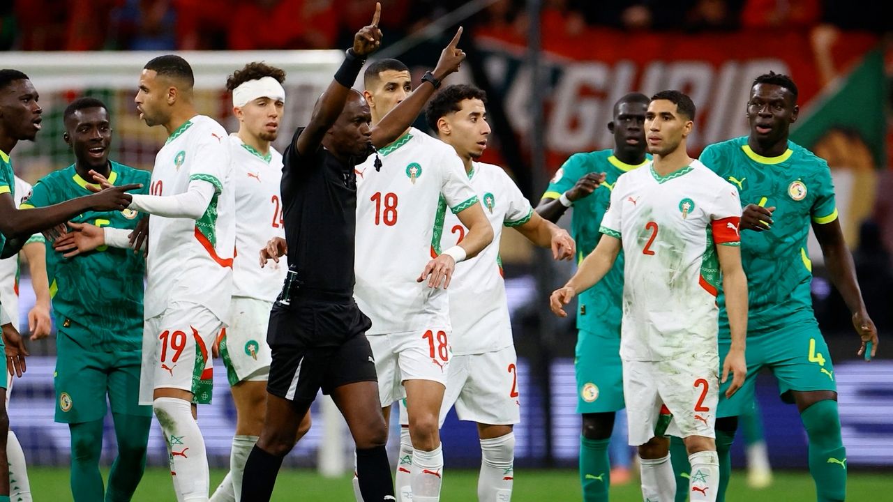 មូលហេតុដែលសហព័ន្ធបាល់ទាត់ទ្វីបអាហ្រិ្វកដកពាន Africa Cup 2025 ឱ្យទៅម៉ារ៉ុកវិញ