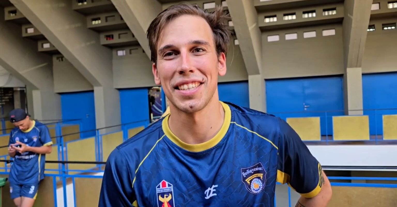 ដោយសារស្រឡាញ់ប្រទេសកម្ពុជា កីឡាករបរទេសរបស់ក្រុមស្នងការដ្ឋាន ន-ប ខេត្តឧត្តរមានជ័យ ចង់រស់នៅកម្ពុជារហូតដល់ដង្ហើមចុងក្រោយនៃជីវិត