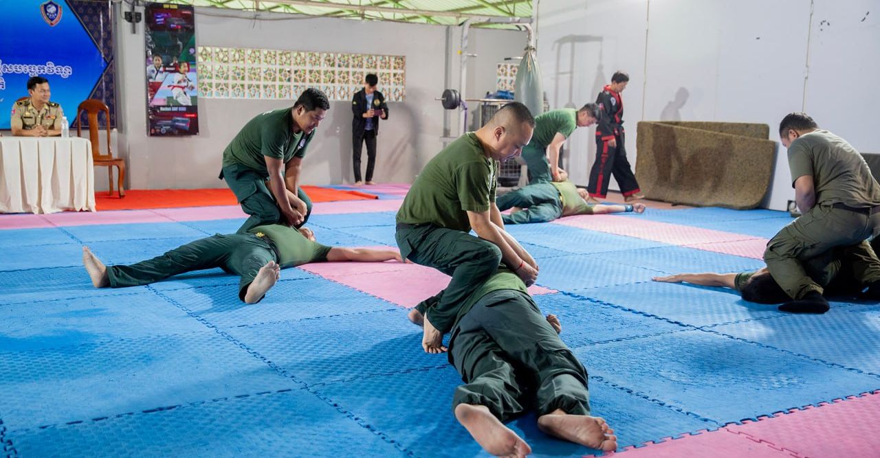 កងកម្លាំងនគរបាលជាតិថែមជំនាញហាប់គីដូព្រោះមានក្បាច់ស្នៀតច្រើនសម្រាប់ធ្វើប្រតិបត្តិការចាប់ជនល្មើស