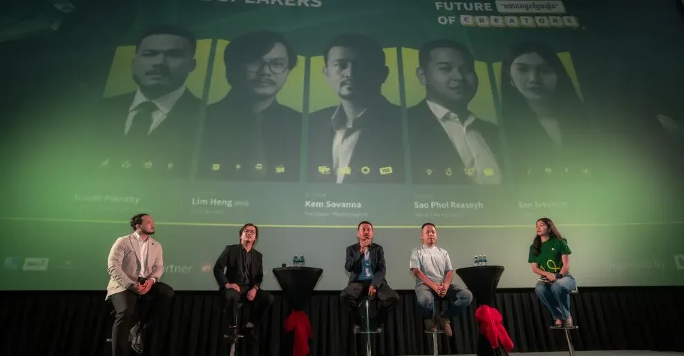 ថតតុ(thortok ) ប្រកាសដាក់ឱ្យប្រើប្រាស់គេហទំព័រជាផ្លូវការ ដើម្បីគាំទ្រសិល្បករខ្មែរ និងអ្នកច្នៃប្រឌិតជុំវិញពិភពលោក