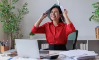 កាត់បន្ថយ Multitasking រួចបែរមកពិចារណា Focusmaxxing ដើម្បីប្រសិទ្ធភាពការងារប្រសើរជាងមុន