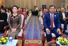 បន្ថែមការការពារអ្នកដែលជាធនធានមានស្នាដៃ សមាគមទិញសេវាធានារ៉ាប់រង​អាយុជីវិត ដល់សិល្បករខ្មែរ
