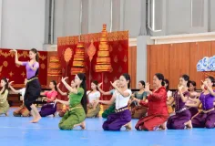 អាវល្ខោន (អាវណយ) ឯកសណ្ឋានហាត់សម របស់នាដកាខ្មែរ តាំងពីបុរាណ ដល់បច្ចុប្បន្ន