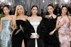 បង្ហាញតារាស្រី K-Pop ដែលជាប់ឈ្មោះក្នុងបញ្ជីអ្នកតែងខ្លួនស្អាតបំផុត និងអាក្រក់បំផុតនៅ Met Gala 2026 - Article