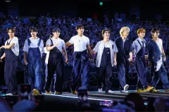 ចប់ CARATLAND លើកទី ១០ ក្រុម​ SEVENTEEN លាអ្នកគាំទ្រមួយរយៈ សន្យា ៣ ឆ្នាំក្រោយជួបគ្នា - Article