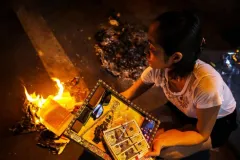 មិនមែនមានតែខ្មែរទេ ប៉ុន្មានប្រទេសនេះក៏មានពិធីបុណ្យស្រដៀងបុណ្យភ្ជុំដែរ - Article