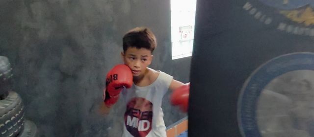 ពេជ្រ មុន្នីរ័ត្ន ពន្លកប្រដាល់សកលវ័យ១២ឆ្នាំមកពីខេត្តក្រចេះ កំពុងសម្រួចខ្លួនឆ្ពោះទៅគោលដៅជាកីឡាករលំដាប់ប្រទេស