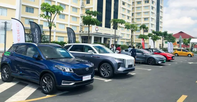 និន្នាការប្រើប្រាស់យានយន្តអគ្គ...