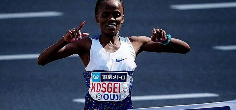 Brigid Kosgei ឈ្នះលេខ១ និងបង្ក...