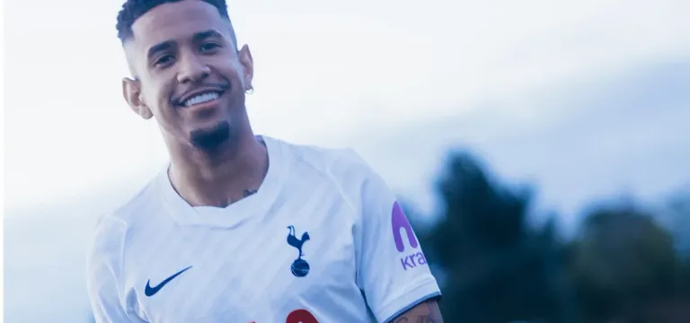 តើគ្រូ Spurs មើលឃើញអ្វីពិសេសពី...