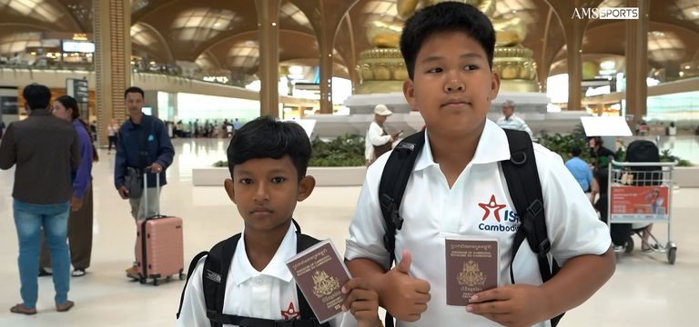 កុមារកម្ពុជា ២រូប ទទួលបានឱកាសក...