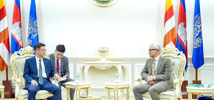 ឥណទាន​សម្បទាន​ពី​ ​China ​Exim...