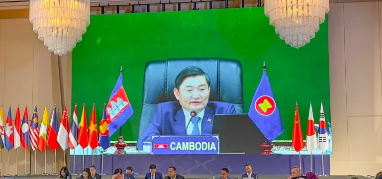 កម្ពុជា ពង្រឹងភាពជាដៃគូលើការបញ...