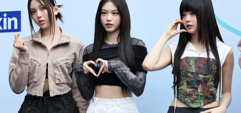ADOR បញ្ជាក់ថា NewJeans កំពុងផលិតចម្រៀងថ្មី ត្រៀមសម្រាប់ការត្រឡប់មកវិញ