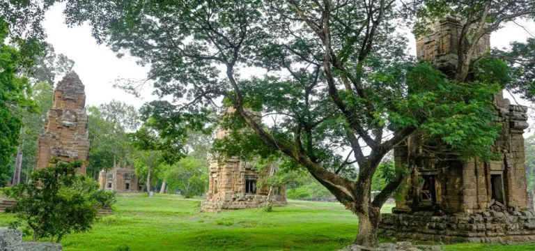 ទិដ្ឋភាពប្រវត្តិសាស្ត្រ! ប្រាសាទសួរព្រ័ត្រឬប្រាសាទនាង១២ មានទំនាក់ទំនងនឹងពិធីបុណ្យ តាំងតុ របស់ខ្មែរ