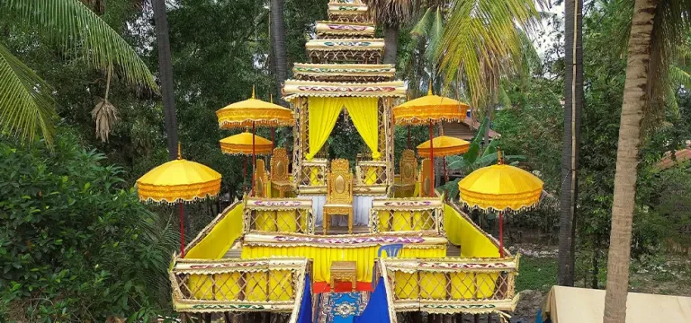 មកដឹងពីជំនឿនៃការសាងសង់សំណង់ «រានម៉ា» ក្នុងពិធីកោរជុកអ្នកស្រុកអង្គរ
