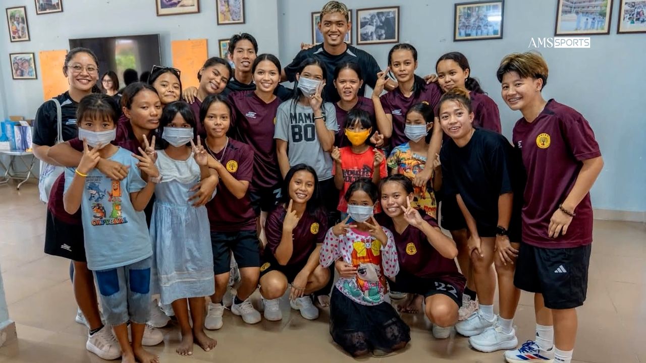 Image for article: គ្រូបង្គោលក្រុមនារី Tuloy FC មកពីហ្វីលីពីន សម្តែងក្តីរីករាយយ៉ាងខ្លាំងចំពោះស្វាគមន៍យ៉ាងកក់ក្ដៅ និងបទពិសោធនៅក្នុងប្រទេសកម្ពុជា