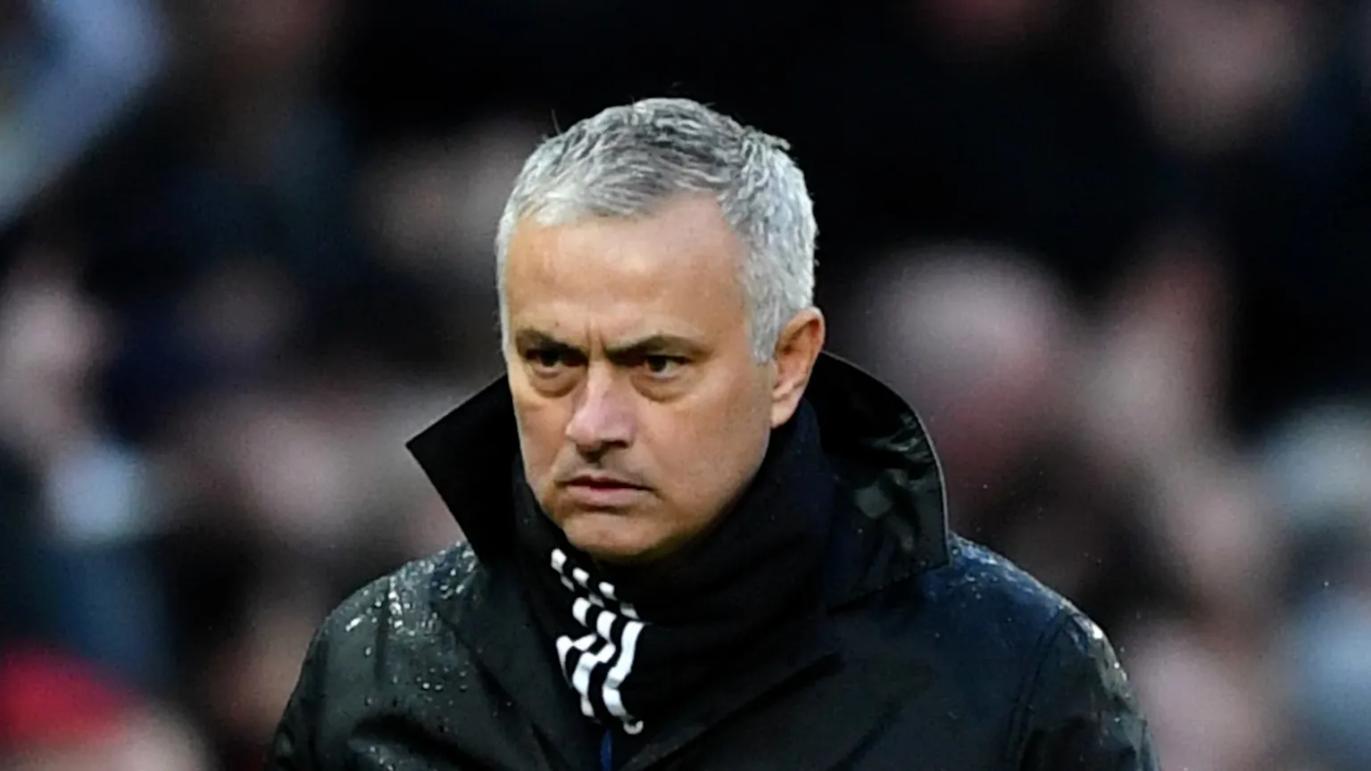 Thumbnail for Mourinho ធ្លាប់បោះបង់ឱកាសដឹកនាំ Man Utd ក្នងឆ្នាំ២០១៣ ព្រោះមនោសញ្ចេតនា ជាមួយ Chelsea
