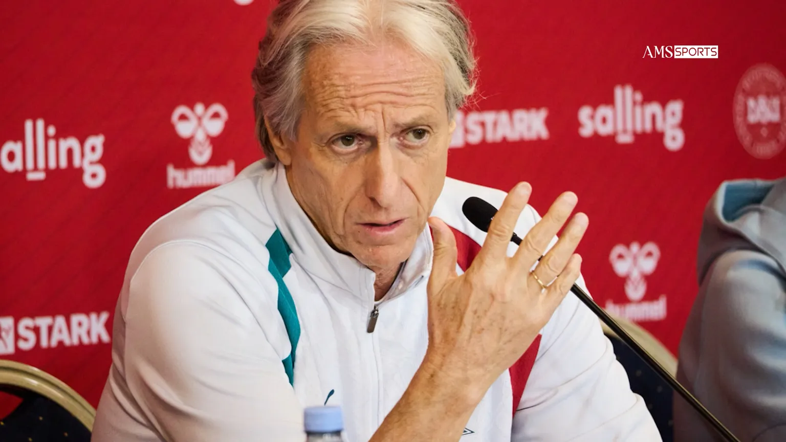Thumbnail for Jorge Jesus ចាត់ទុកជ័យជម្នះរបស់ព័រទុយហ្កាល់សំខាន់លើសអ្វីទាំងអស់ ស្របពេលមានបញ្ហាជាមួយ Ronaldo