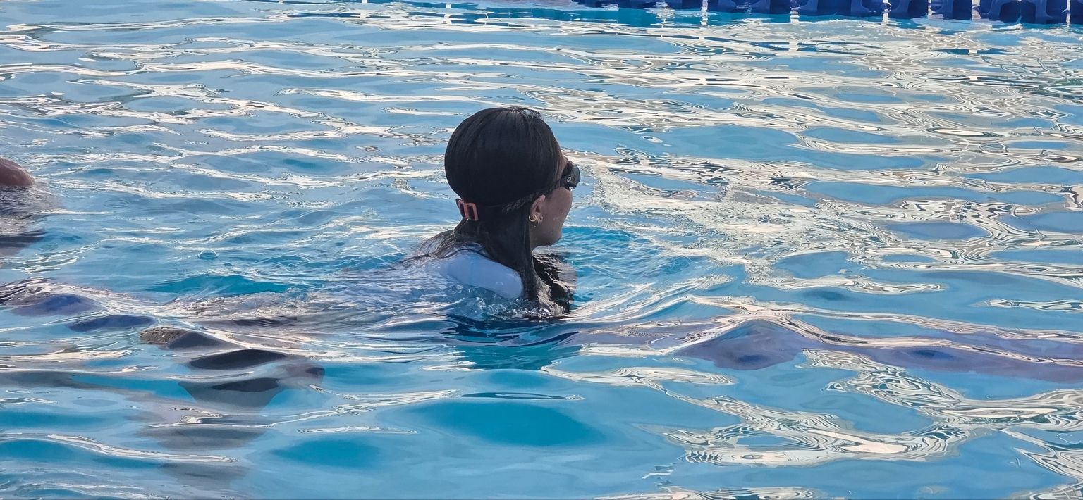 Image for article: កញ្ញា យ៉ា សុចេង ហែលទឹកជាប្រចាំ ព្រោះអាចសម្រួលសរសៃ និងទទួលទានដំណេកបានស្រួល