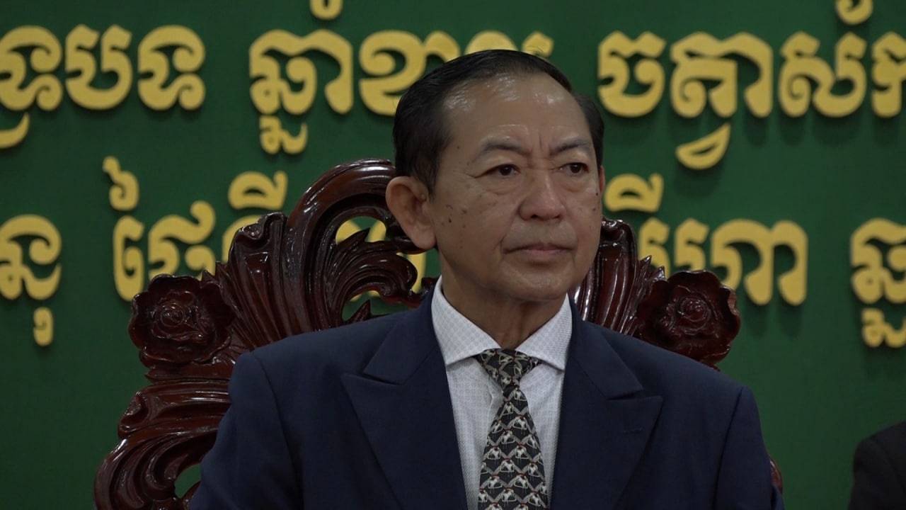 មន្រ្តីជាន់ខ្ពស់ក្រសួងមហាផ្ទៃរំលឹកដល់អភិបាលរងខេត្តព្រះសីហនុទើបទទួលតំណែងអំពីការអនុវត្តច្បាប់ និងលិខិត បទដ្ឋាន គតិយុត្តនានា ឱ្យកាន់តែមានប្រសិទ្ធភាព