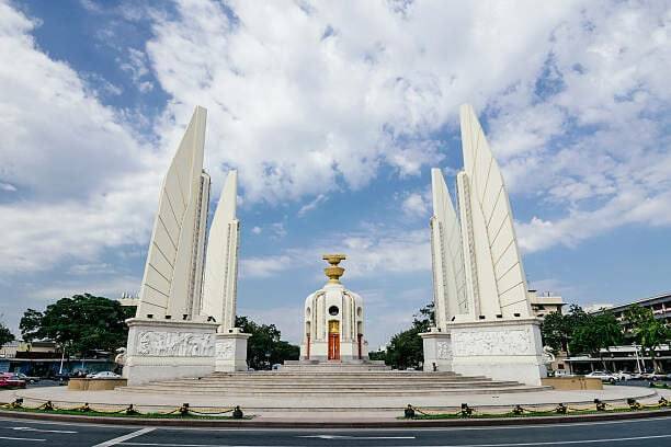 វិភាគអន្តរជាតិ