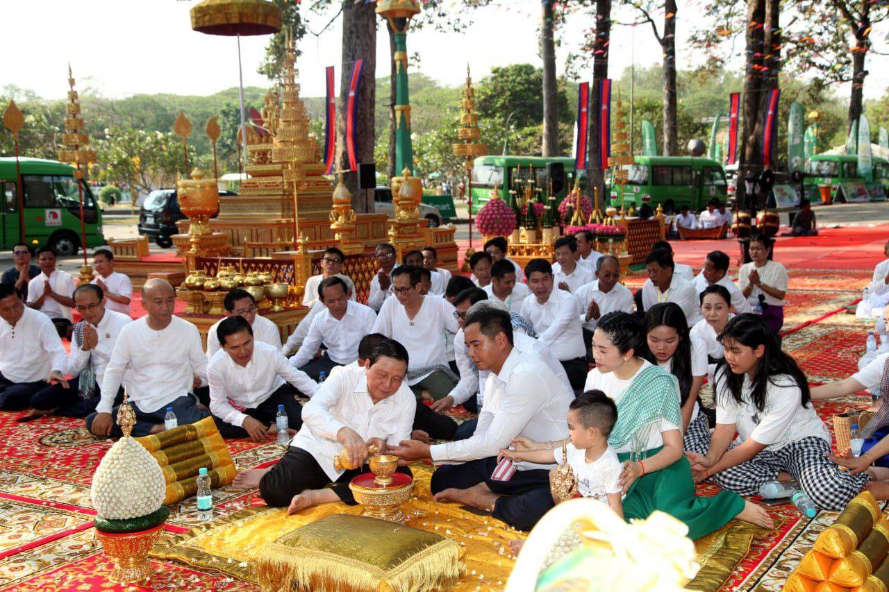 រយៈពេល៤ថ្ងៃ នៃពិធីបុណ្យចូលឆ្នាំថ្មី មានភ្ញៀវទេសចរណ៍ជាតិ និងអន្តរជាតិ ជាង ១លាននាក់ ដើរលេងកម្សាន្តក្នុងខេត្តសៀមរាប
