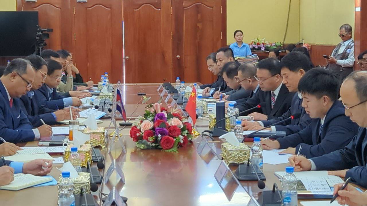 ឧបការីរដ្ឋមន្ត្រីក្រសួងសន្តិសុខចិនលើកឡើងបីចំណុច ក្នុងជំនួប​ជាមួយអភិបាលខេត្តបន្ទាយមានជ័យ
