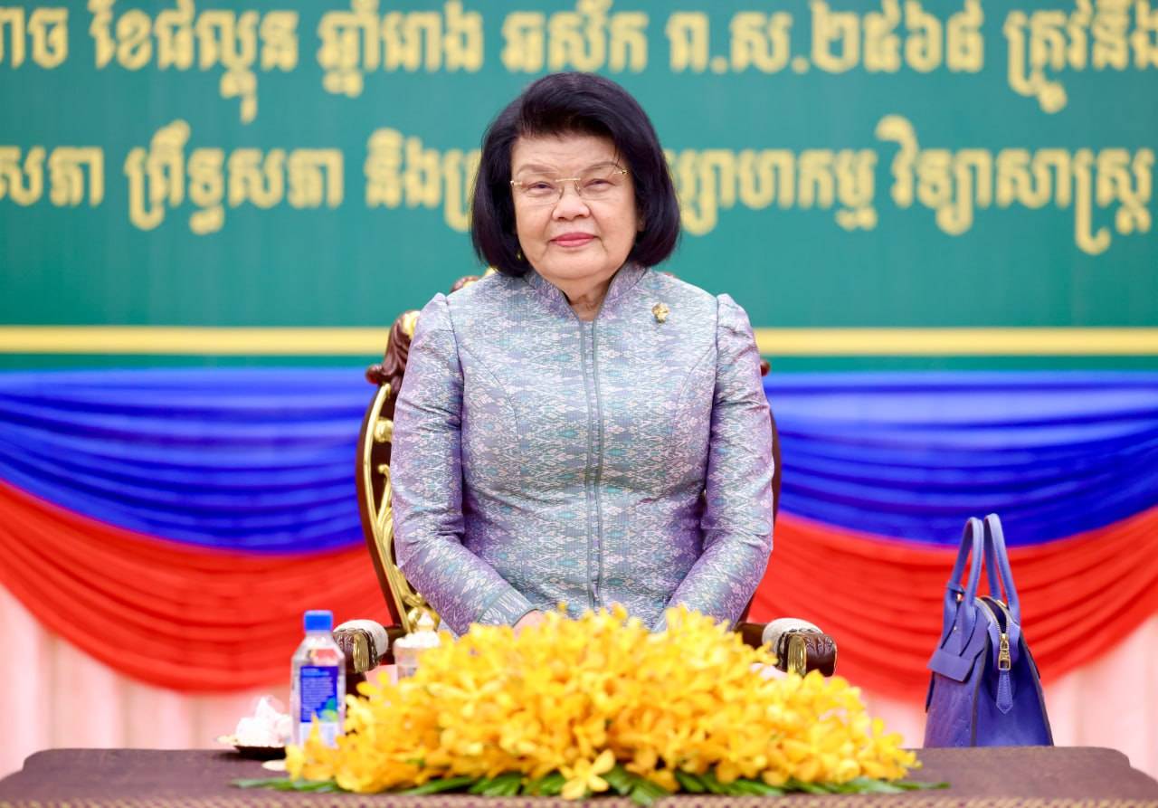 សម្តេចរដ្ឋសភាធិការធិបតី ឃួន សុដារី អញ្ជើញបើក​វេទិ​កា​ផ្សព្វផ្សាយស្ដីពី “វឌ្ឍនភាព នៃវិស័យឧស្សាហកម្ម វិទ្យាសាស្រ្ដ បច្ចេកវិទ្យា និង នវានុវត្តន៍ “