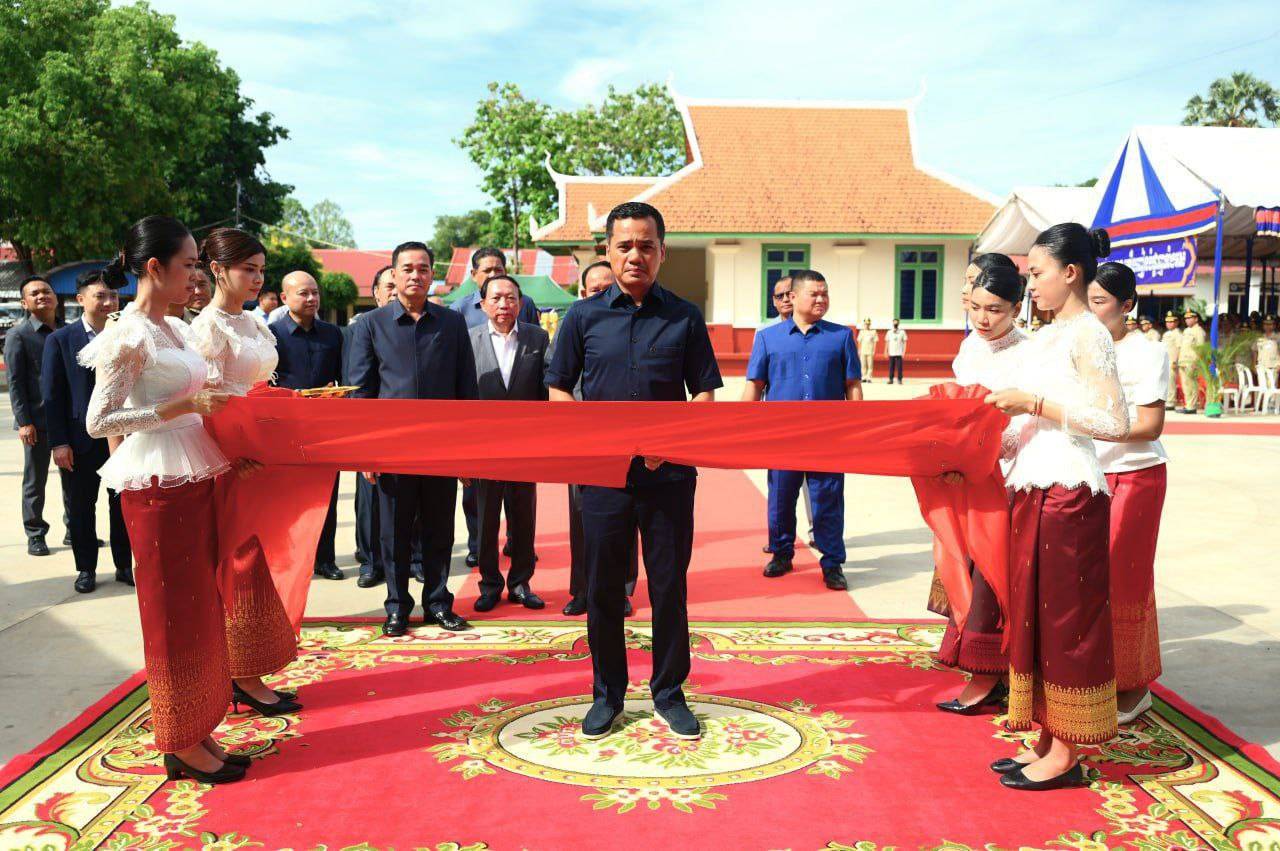 ឯកឧត្តមអភិសន្តិបណ្ឌិត ស សុខា អញ្ជើញសម្ពោធដាក់ឲ្យ​ប្រើ​ប្រាស់ អគារមួយខ្នង និងសមិទ្ធផលនានា ក្នុងស្នងការដ្ឋា​ន​នគរបាលខេត្តកំពង់ចាម