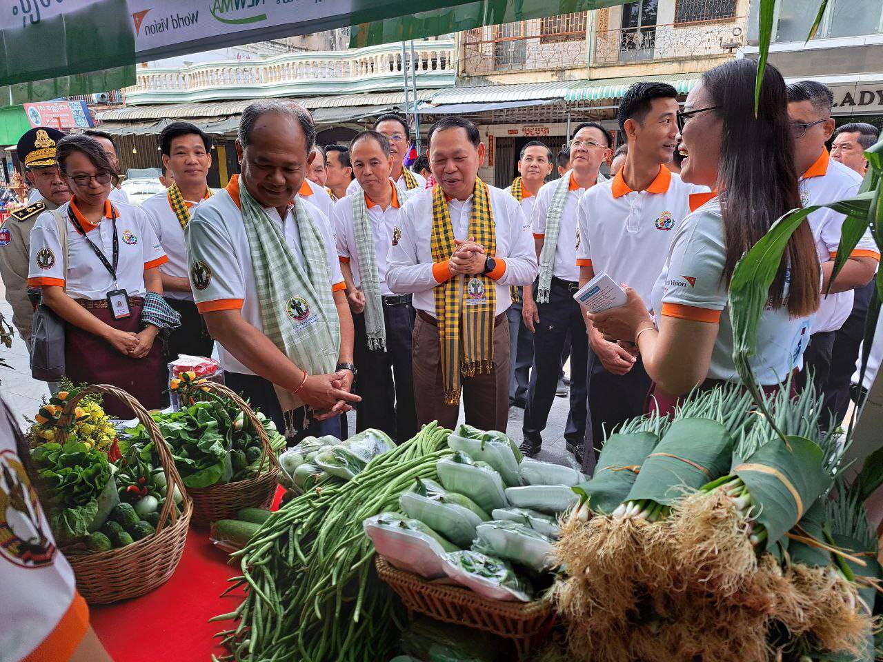 ប្រជាពលរដ្ឋចូលរួមគាំទ្រ ចលនាភូមិមួយផលិតផលមួយ ដែលបានជួយបង្កើនប្រាក់ចំណូលបន្ថែមដល់គ្រួសារ
