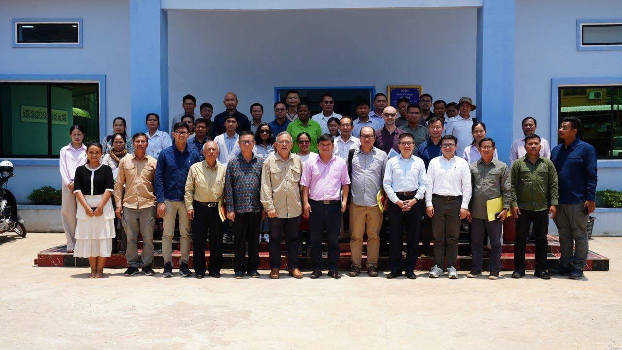 អាងទឹកកំពីងពួយ មានសមត្ថភាពស្តុកទឹកត្រឹមតែ ១លានm3 តែបើមានការកែលម្អ នោះអាចមានសមត្ថភាពស្តុកទឹកបានរហូតដល់ ៨ ទៅ ១០លាន m3