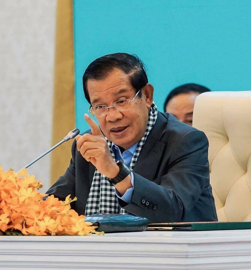 សម្តេចតេជោ៖ ខ្ញុំសូមជម្រាបថាពេលនេះខ្ញុំមានកូវីដ១៩ ហើយបន្ទាប់ពីក្អក ហៀរសំបោរមួយយប់មួយថ្ងៃកន្លងមកនេះ