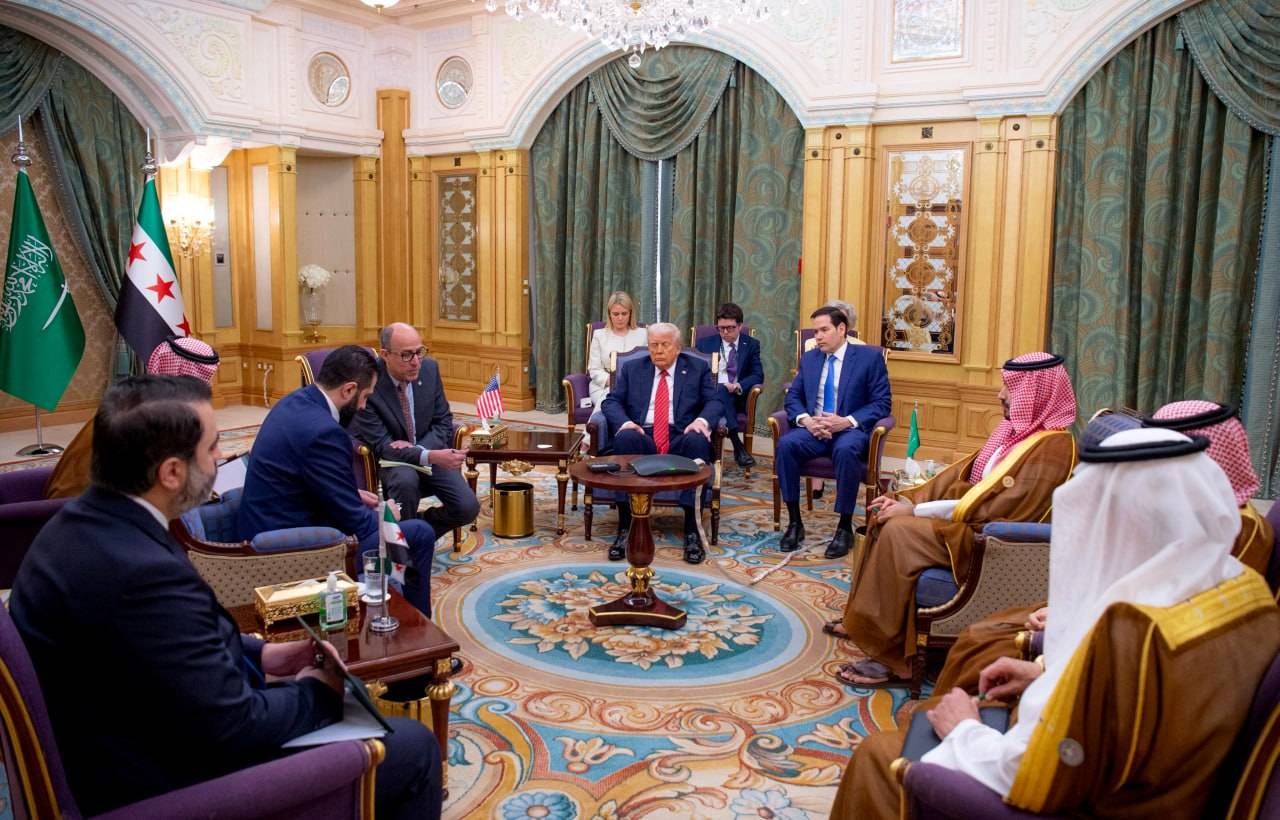 លោក Trump ជំរុញស៊ីរីស្តារមិត្តភាពនឹងអ៊ីស្រាអែល ជាថ្នូរការដកទណ្ឌកម្ម
